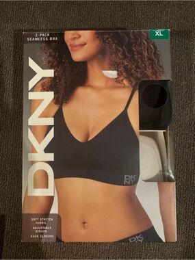 Dkny 2-Pack Seamless V-Neck Bras in Black and Cream